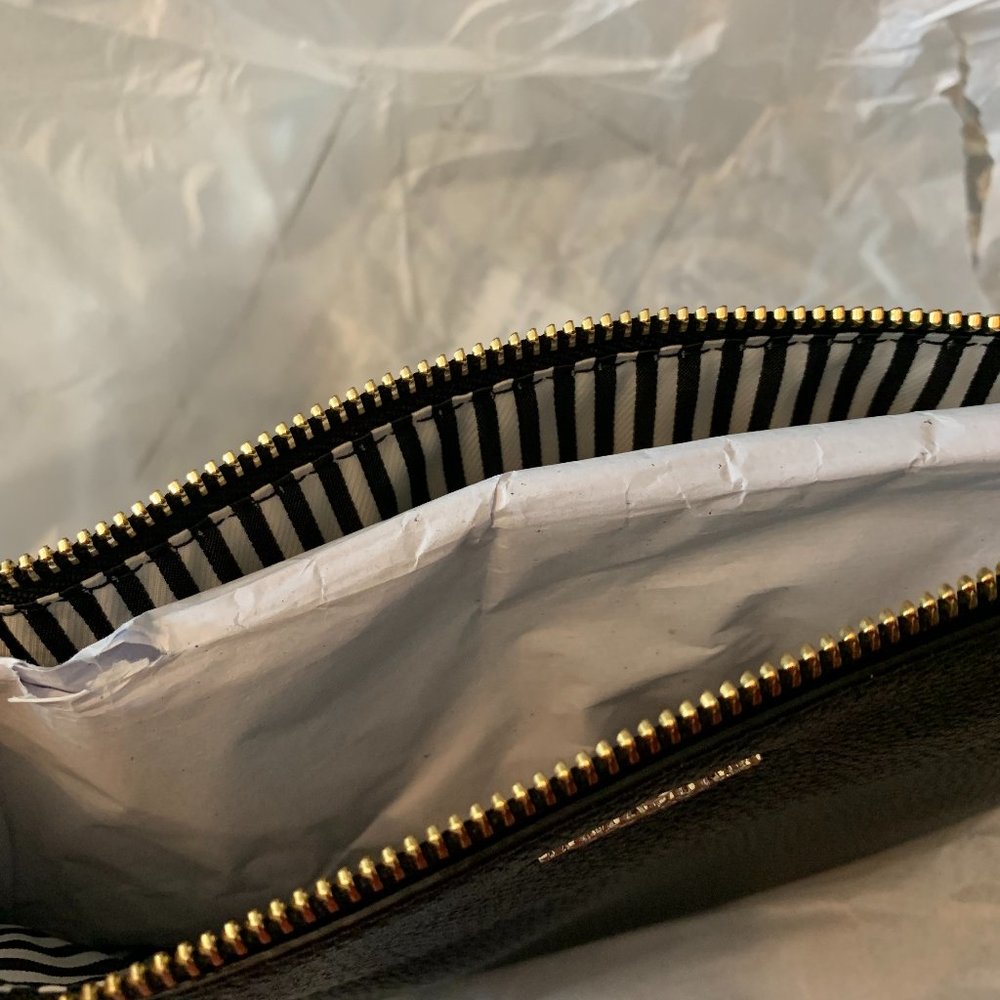 NWT Kate Spade Black Leather Clutch Purse - Picture 3 of 4